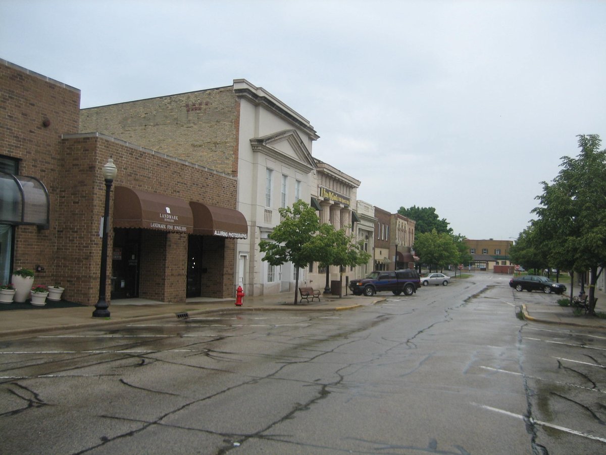 Downtown Crystal Lake, IL - Crystal Lake (Illinois) – Wikipedia